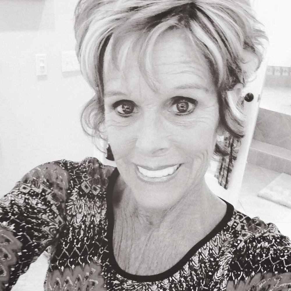 Meet your Posher, Sharon